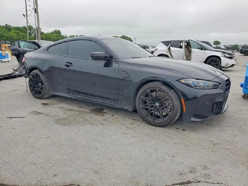 BMW M4 2024