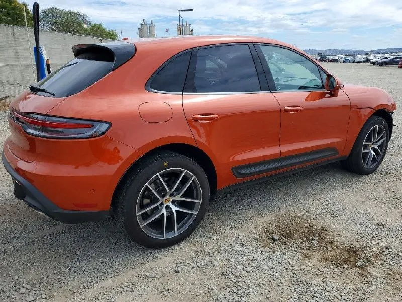 PORSCHE MACAN BASE 2023