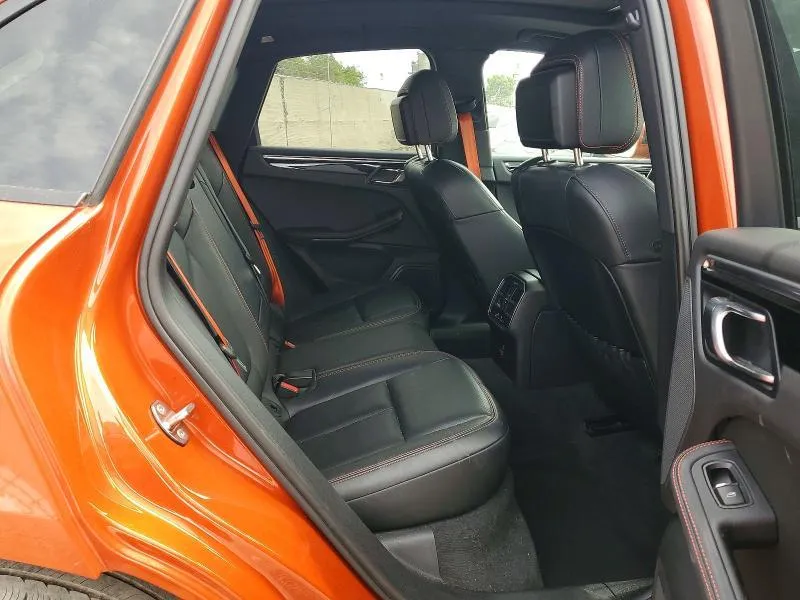 PORSCHE MACAN BASE 2023
