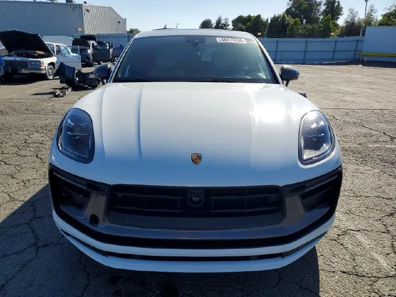 PORSCHE MACAN BASE 2023