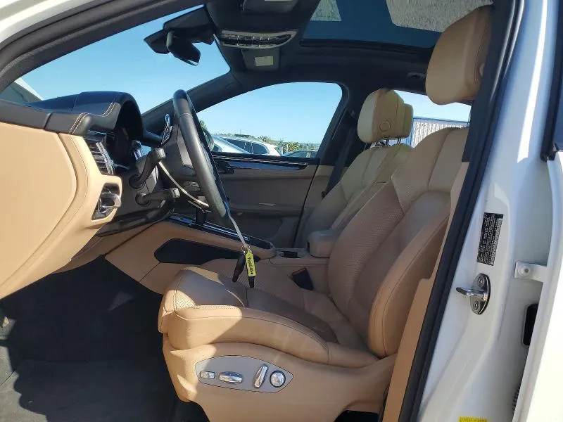 PORSCHE MACAN BASE 2023