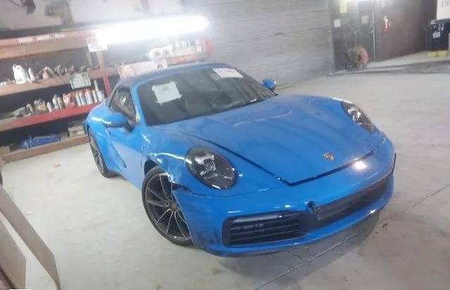 PORSCHE 911 CARRERA 4 CABRIOLET/CARRERA CABRIOLET 2023