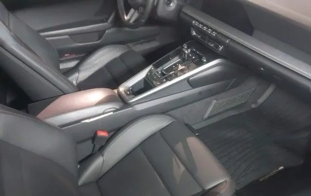 PORSCHE 911 CARRERA 4 CABRIOLET/CARRERA CABRIOLET 2023