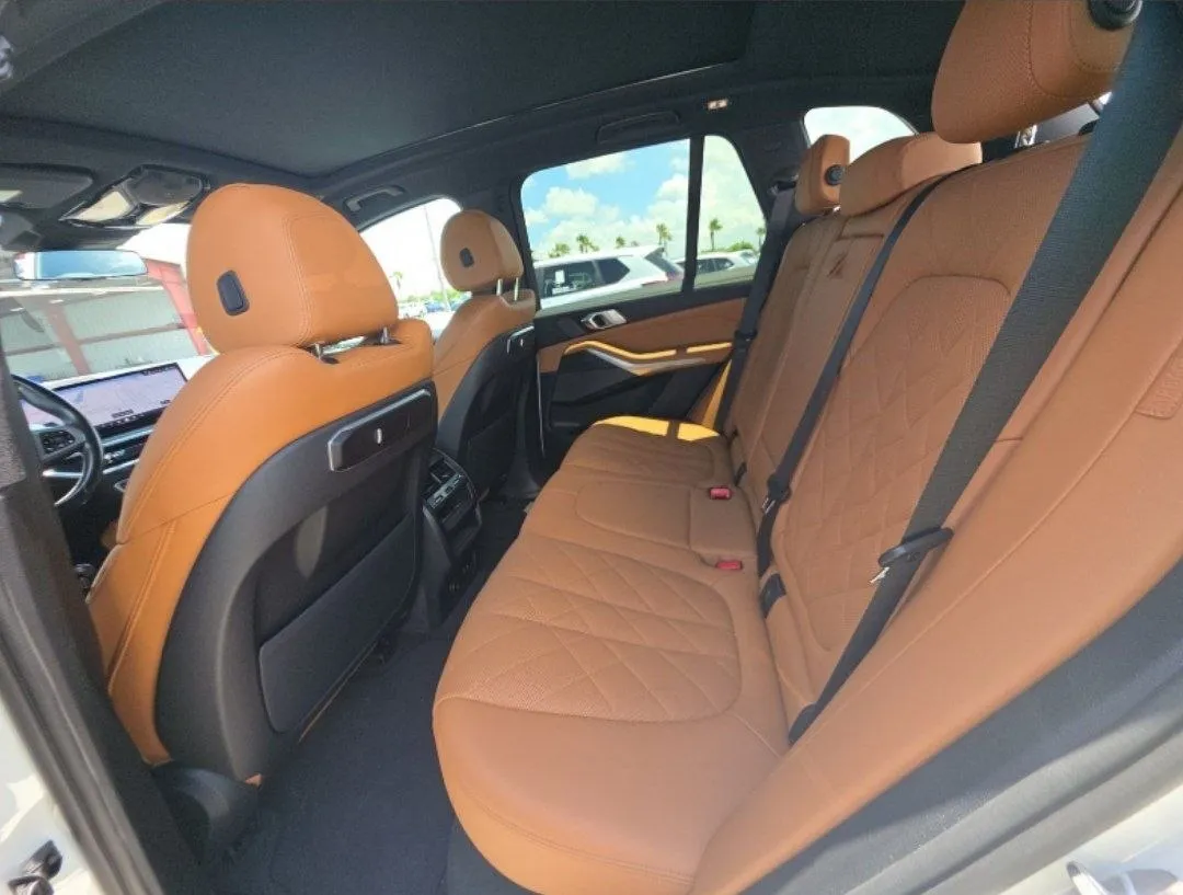 BMW X5 SPORTS ACTIVITY VEHICLE 2024