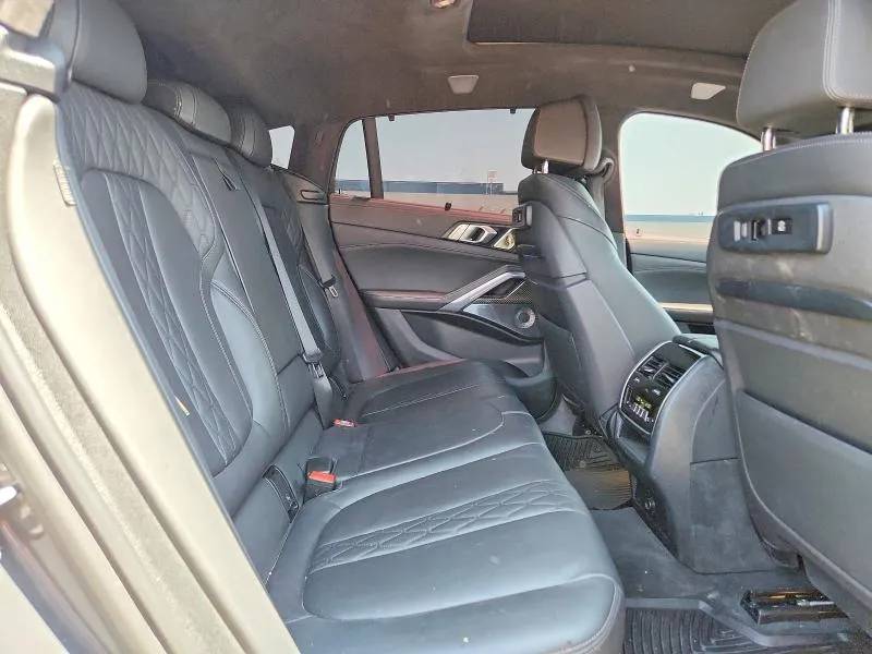 BMW X6 M50I 2023