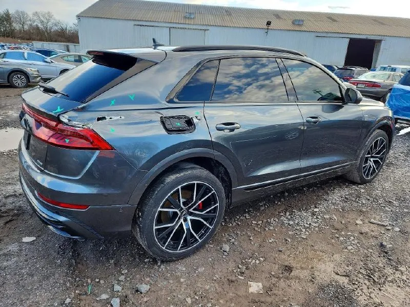 AUDI Q8 PREMIUM PLUS S-LINE 2022