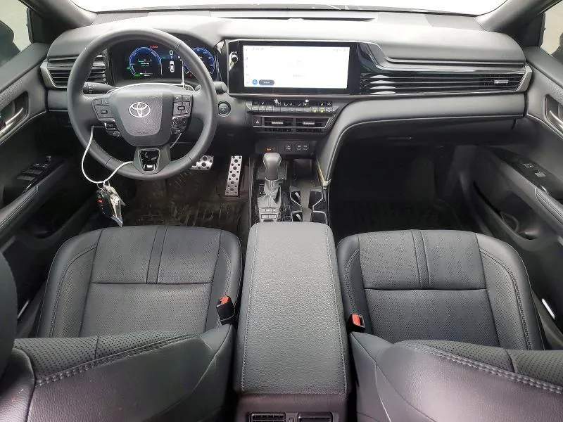 TOYOTA CAMRY XSE 2025