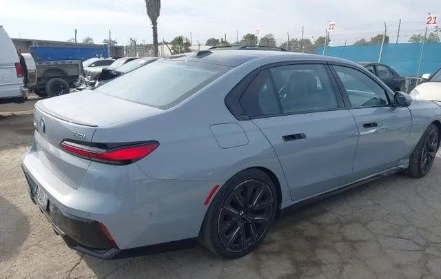 BMW 740I 2024