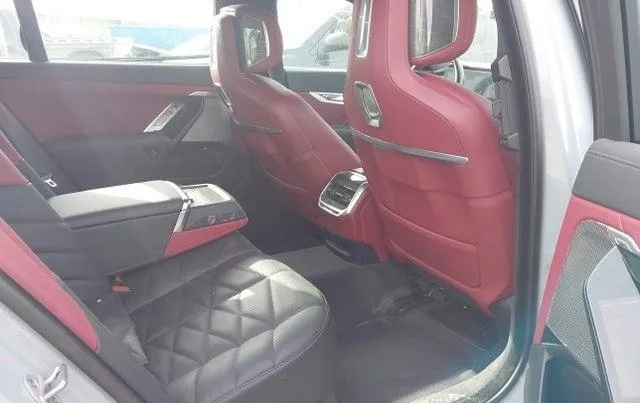 BMW 740I 2024