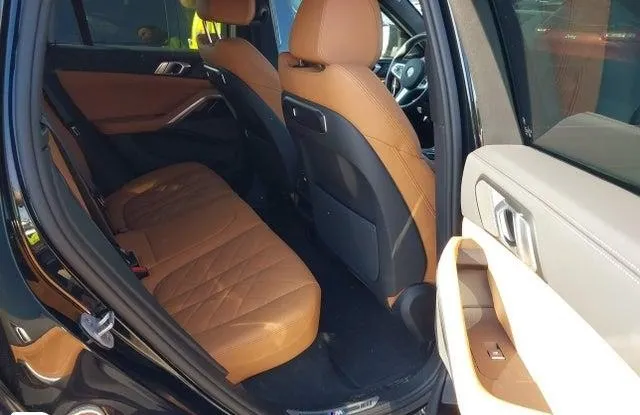 BMW X6 XDRIVE40I 2025