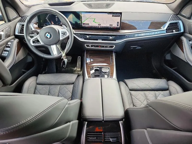BMW X7 XDRIVE40I 2025