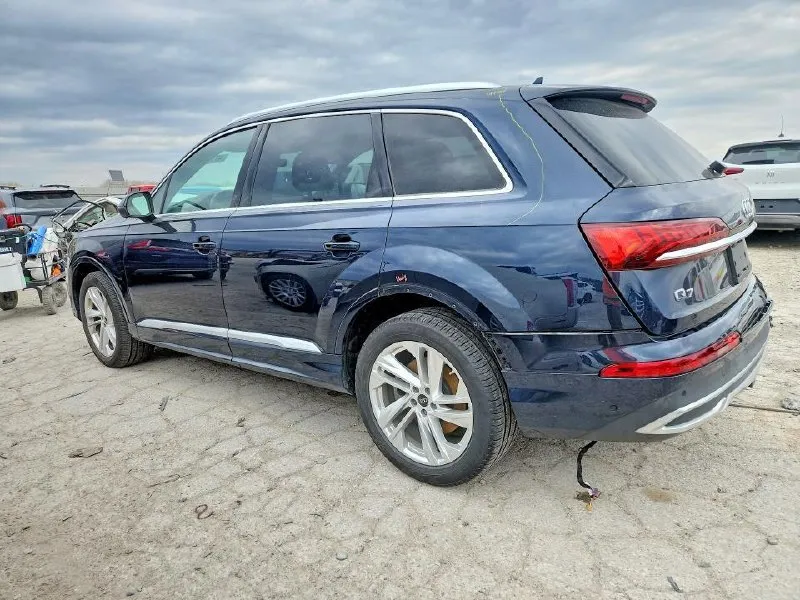 AUDI Q7 PREMIUM 2024