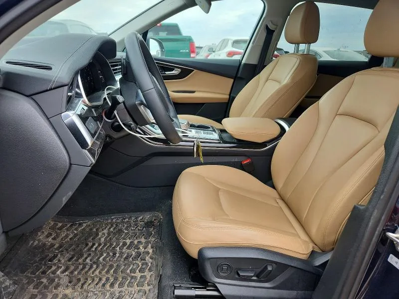 AUDI Q7 PREMIUM 2024