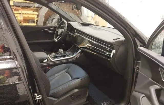 AUDI Q7 PREMIUM 45 TFSI QUATTRO TIPTRONIC 2025
