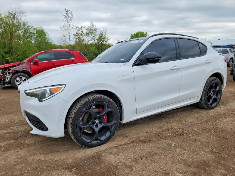 ALFA ROMEO STELVIO TI 2022