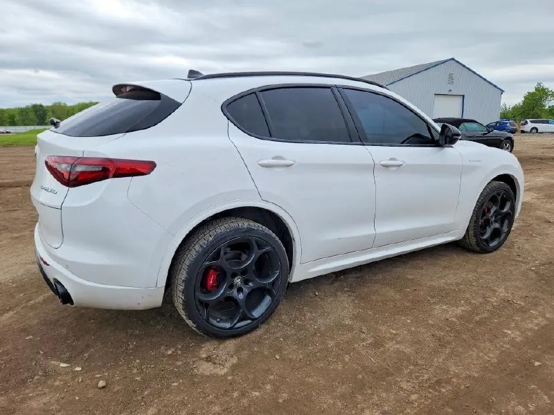 ALFA ROMEO STELVIO TI 2022