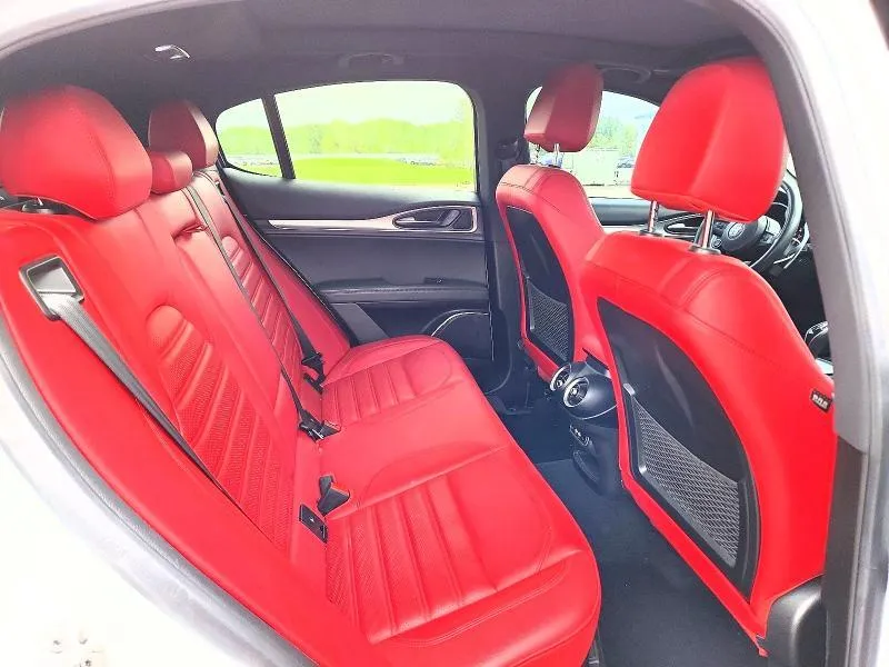 ALFA ROMEO STELVIO TI 2022