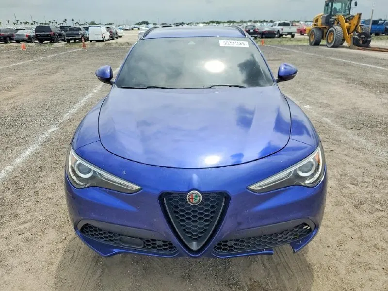 ALFA ROMEO STELVIO 2022