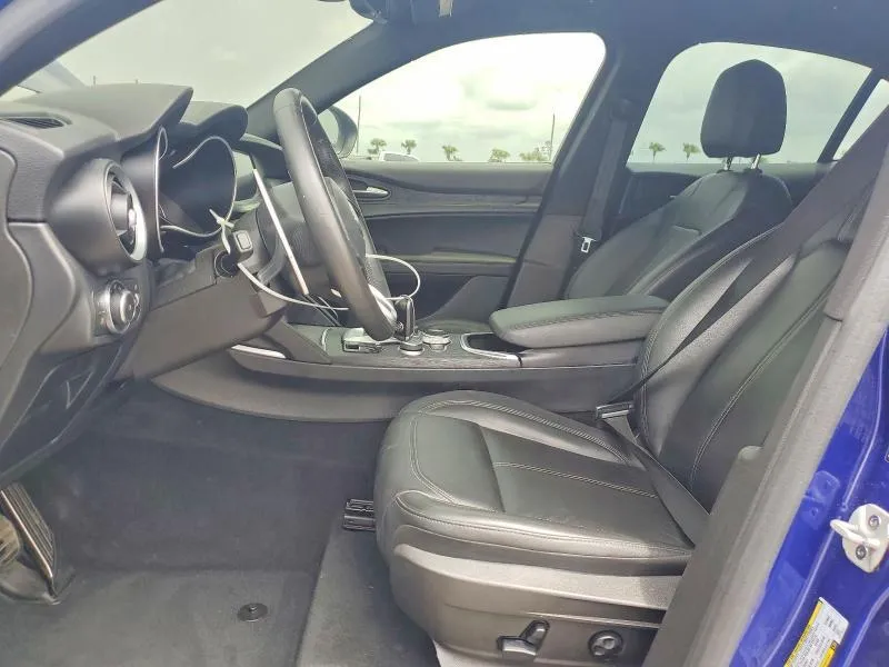 ALFA ROMEO STELVIO 2022