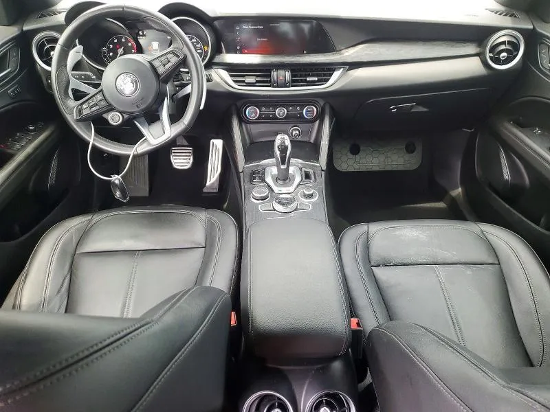 ALFA ROMEO STELVIO 2022