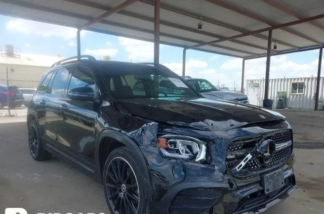MERCEDES-BENZ GLB250 2022
