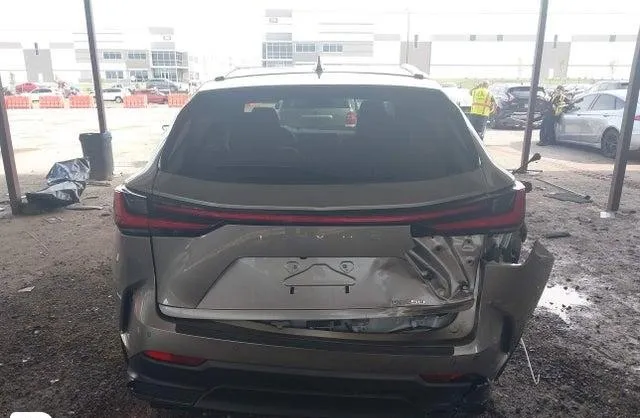 LEXUS NX PREMIUM 2025
