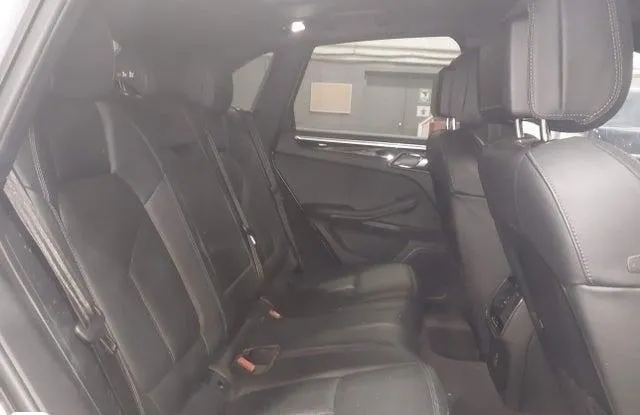 PORSCHE MACAN T 2023