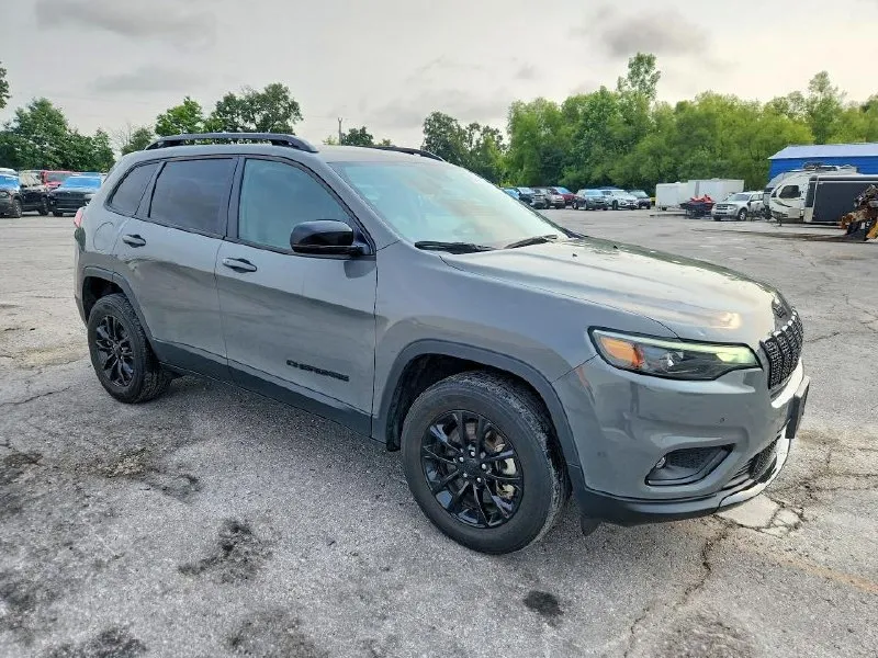 JEEP CHEROKEE ALTITUDE LUX 2023