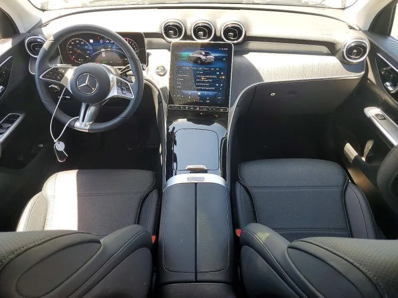 MERCEDES-BENZ GLC 350E 2025