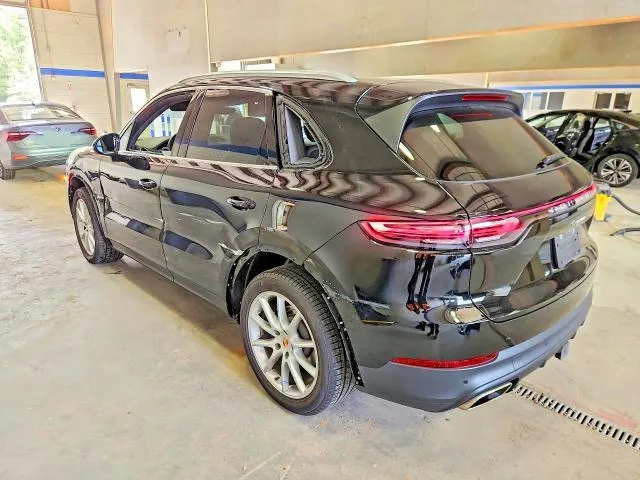 PORSCHE CAYENNE 2023