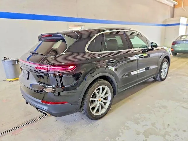 PORSCHE CAYENNE 2023