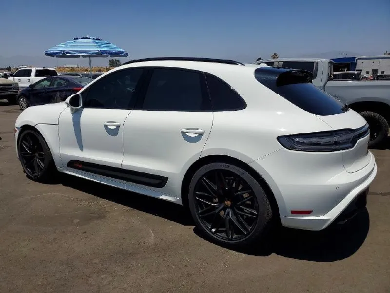 PORSCHE MACAN GTS 2023