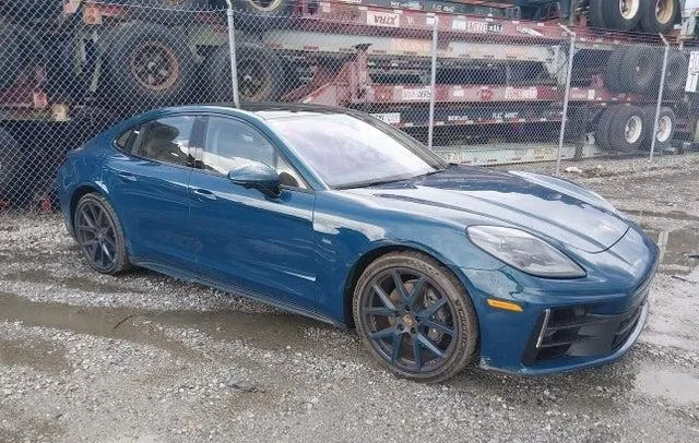 PORSCHE PANAMERA 4 2024
