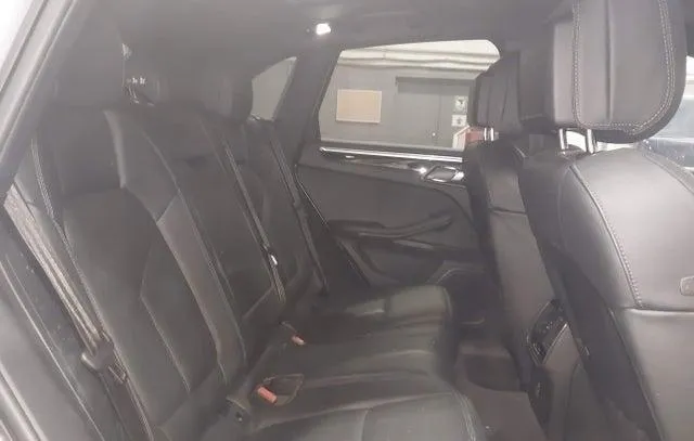 PORSCHE MACAN T 2023