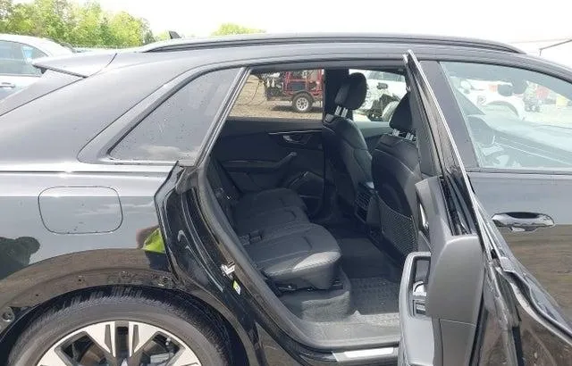AUDI Q8 PRESTIGE 55 TFSI QUATTRO 2024