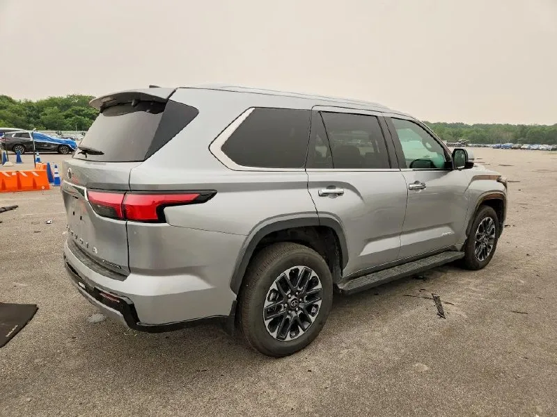 TOYOTA SEQUOIA LIMITED 2025