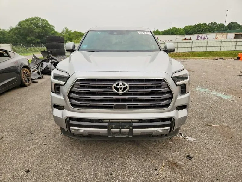 TOYOTA SEQUOIA LIMITED 2025