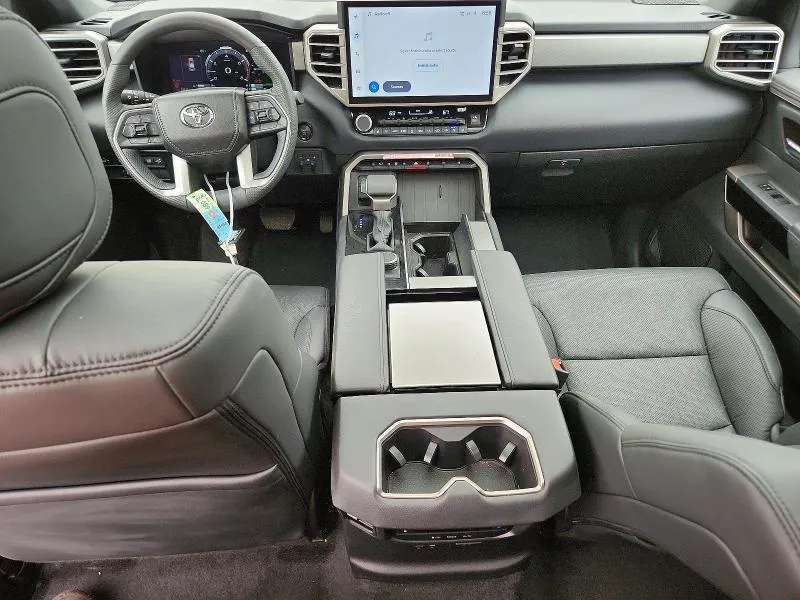 TOYOTA SEQUOIA LIMITED 2025