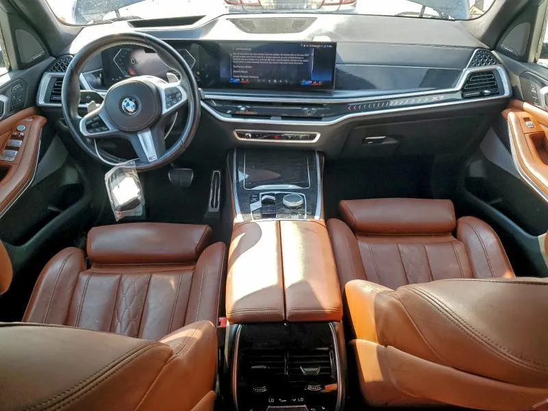 BMW X7 2024