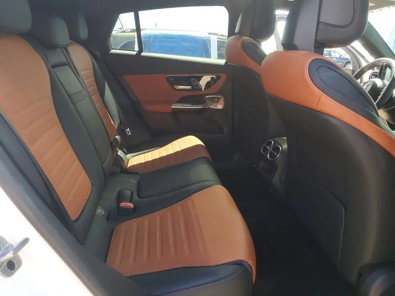 MERCEDES-BENZ GLC 300 4MATIC 2024