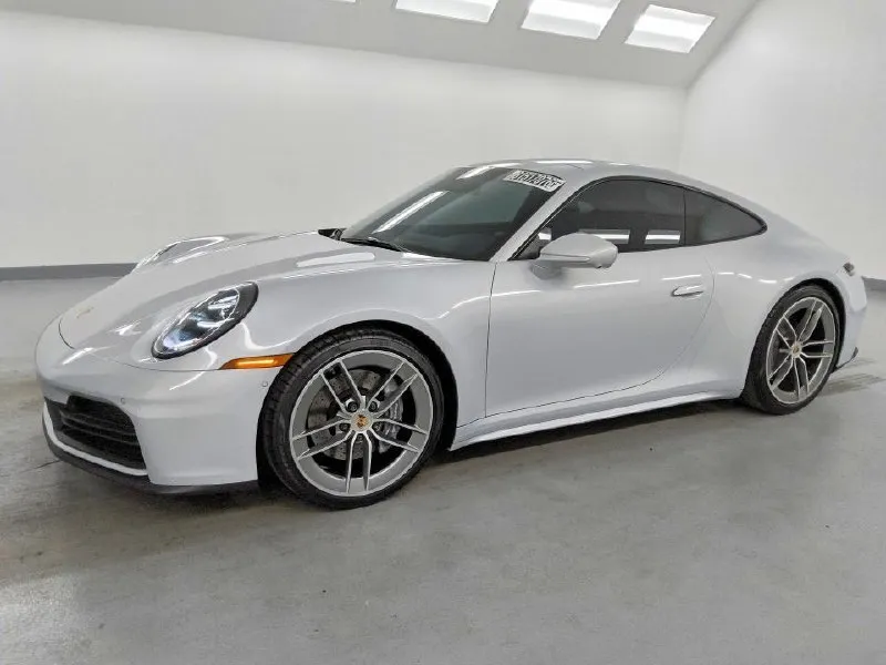PORSCHE 911 CARRERA 2025