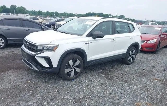 VOLKSWAGEN TAOS 1.5T S 2024