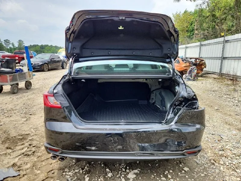 TOYOTA CAMRY SE 2026