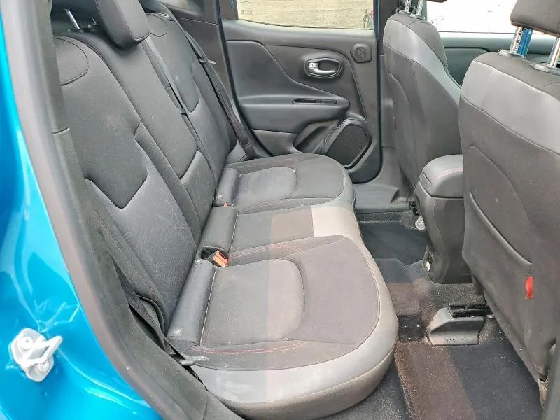 JEEP RENEGADE TRAILHAWK 2022