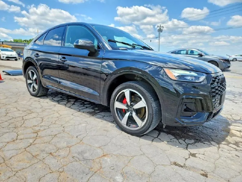 AUDI Q5 SPORTBACK PRM PLS 45 2024