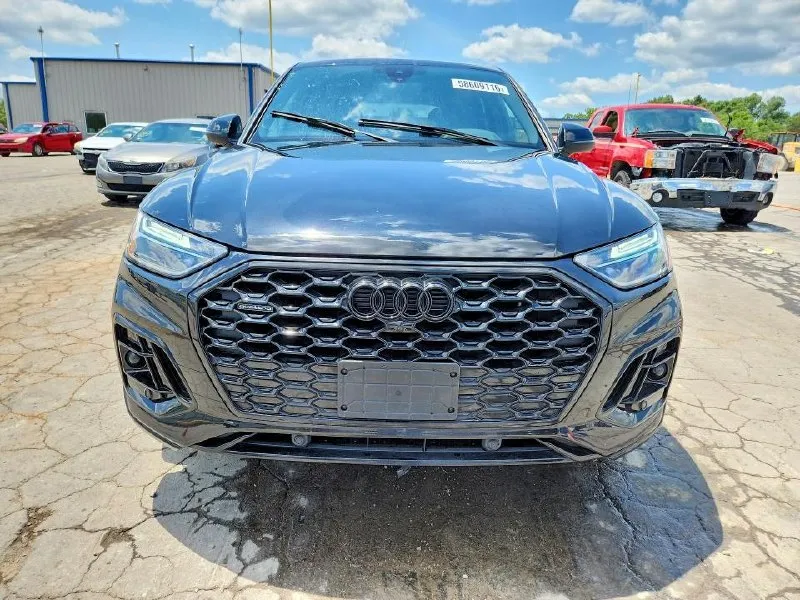 AUDI Q5 SPORTBACK PRM PLS 45 2024