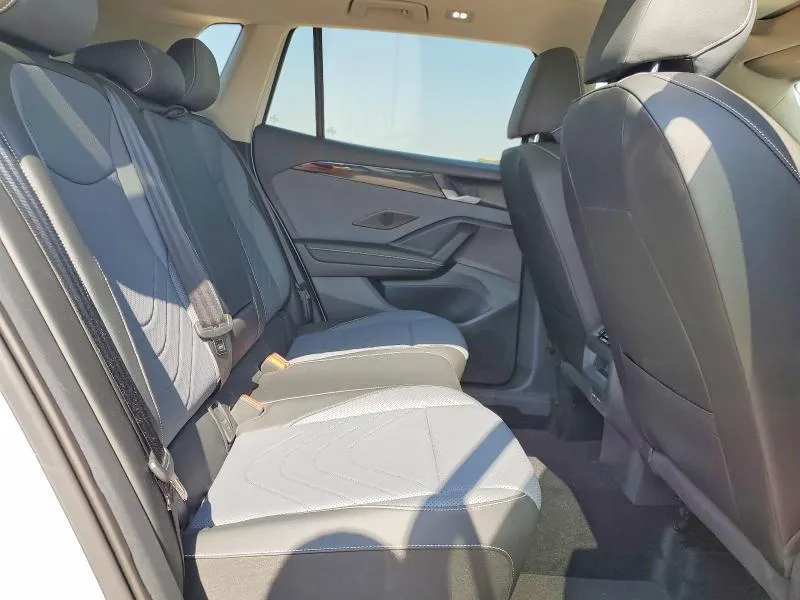 VOLKSWAGEN TIGUAN SE 2025