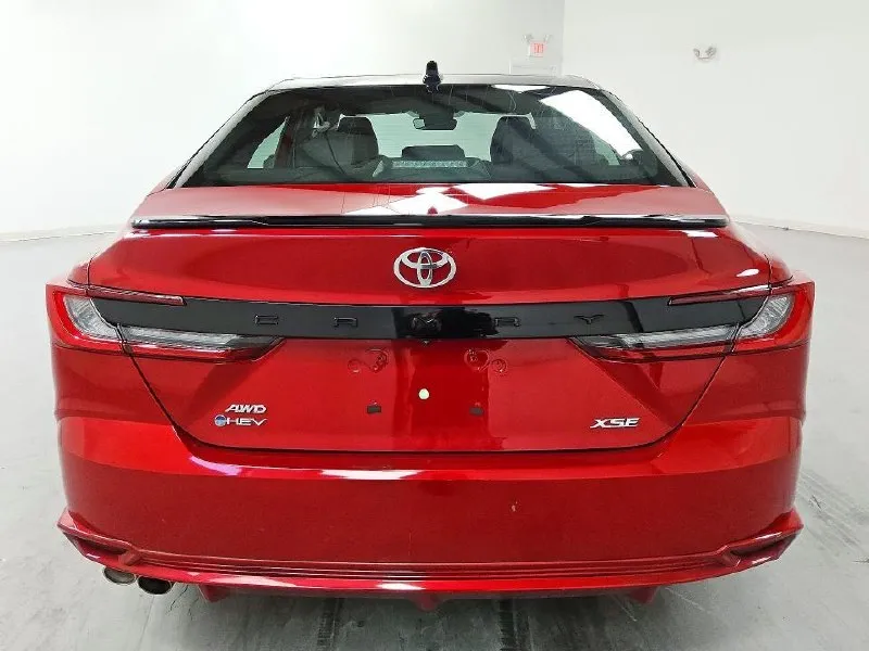 TOYOTA CAMRY XSE 2025