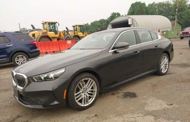 BMW 530I XDRIVE 2024