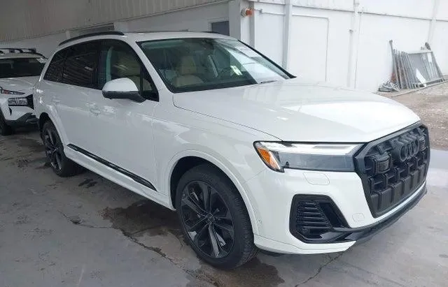 AUDI Q7 PREMIUM PLUS 55 TFSI QUATTRO TIPTRONIC 2025